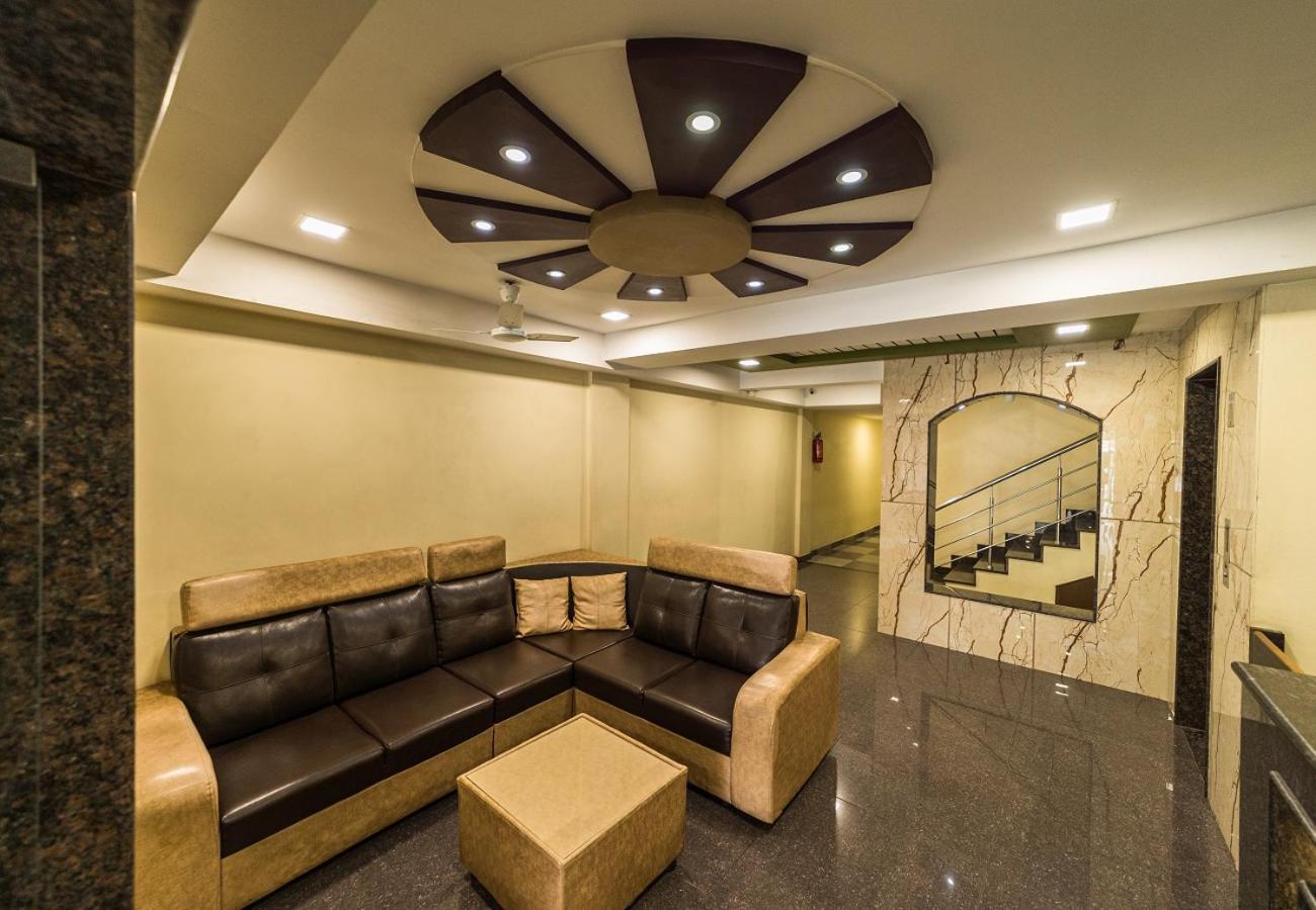 Hotel Sau Residency Kanchipuram Exterior foto
