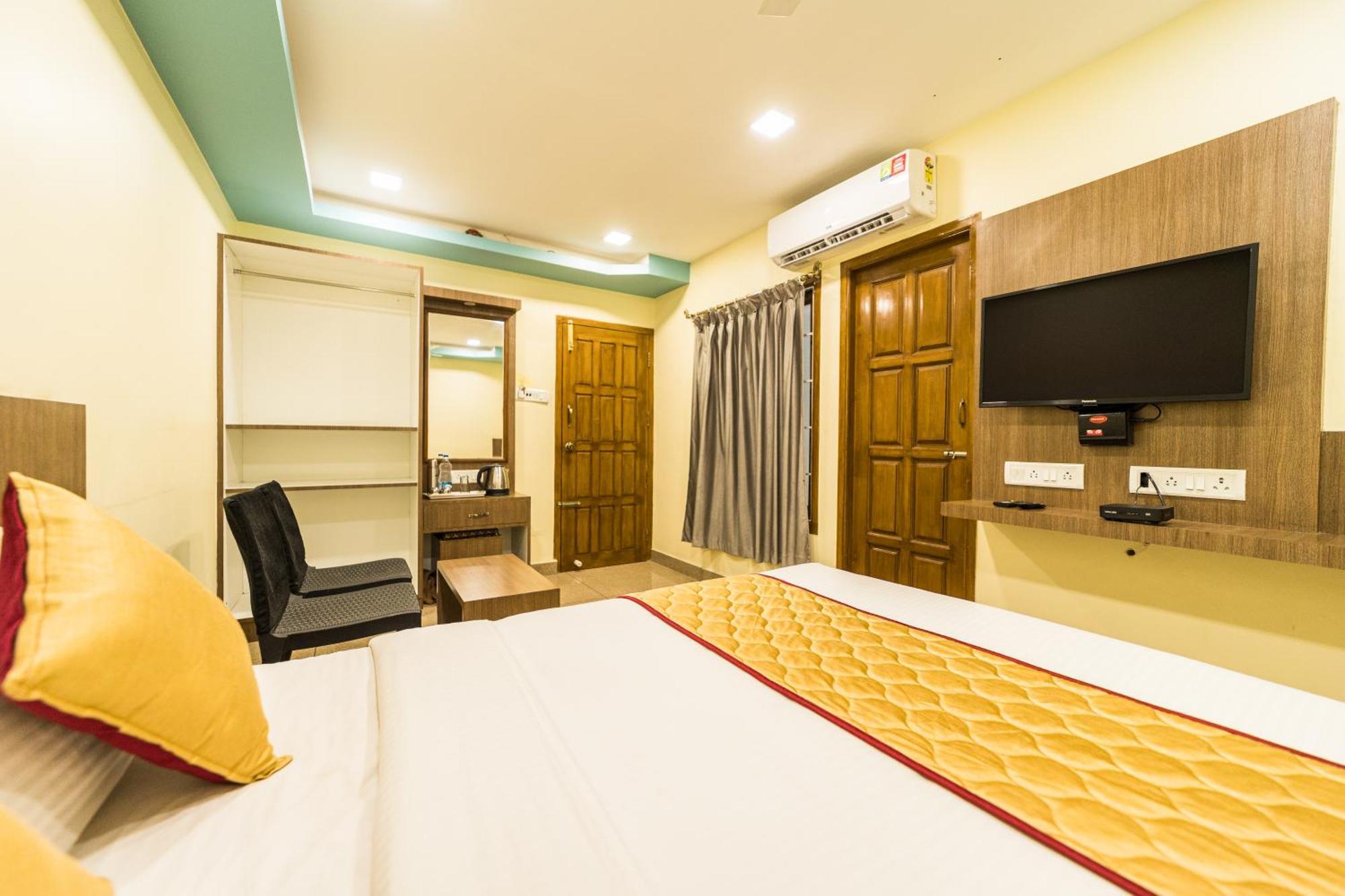 Hotel Sau Residency Kanchipuram Exterior foto