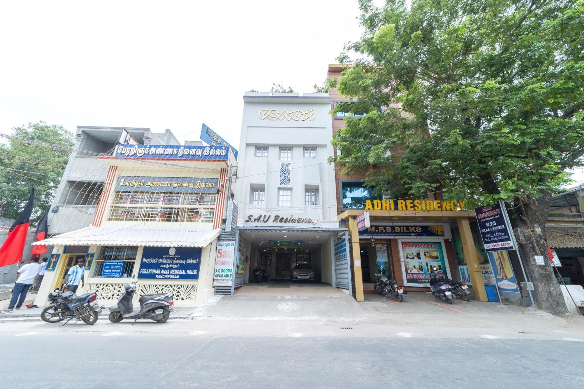 Hotel Sau Residency Kanchipuram Exterior foto
